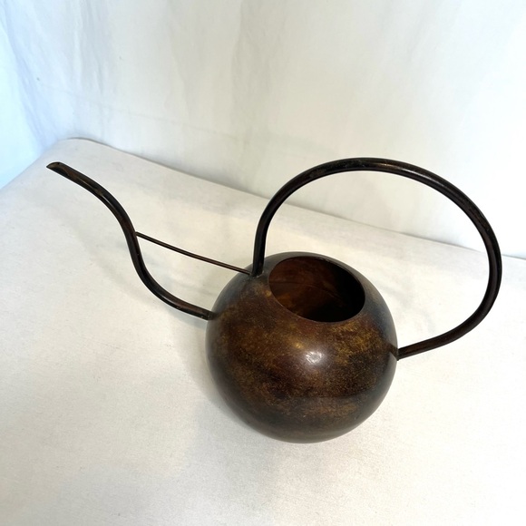 Vintage Bronze Watering Can - Picture 3 of 6